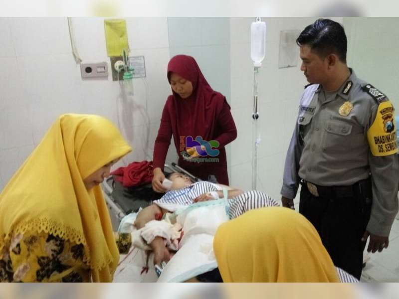 Hendak Mendahului dari Sisi Kiri, Pemotor di Baureno Terserempet Truk Gandeng