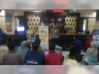 Bayar Pajak Kendaraan, Sat Lantas Polres Blora Sosialisasikan Aplikasi Sakpole