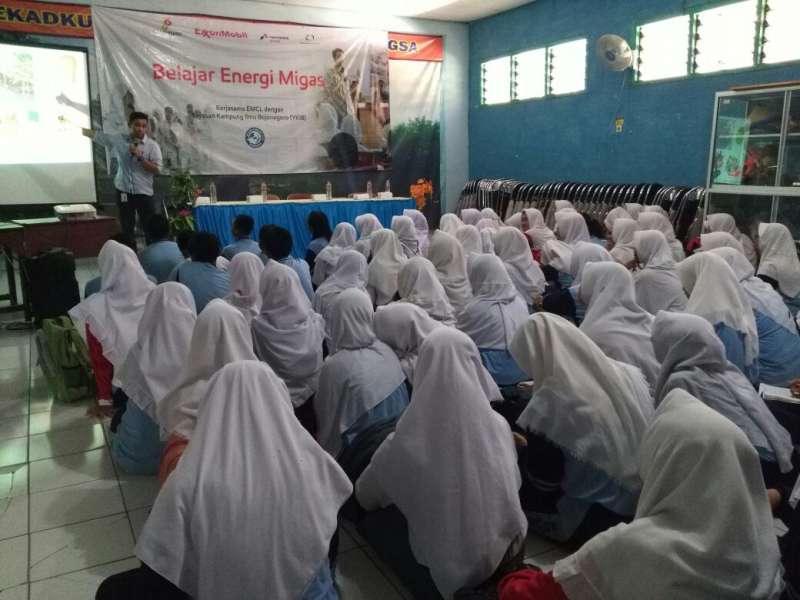 Kritis, Para Siswa SMAN 1 Kalitidu Ajukan Banyak Pertanyaan Seputar Energi Migas