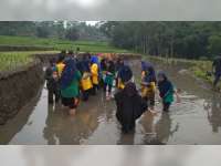 Out Of The Box, SD Mudabo Adakan Fieldtrip Ke PPLH Mojokerto