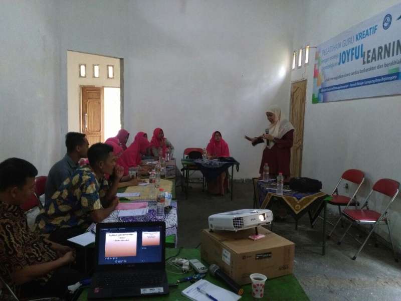 YKIB Gelar Pelatihan Guru Kreatif Joyful Learning