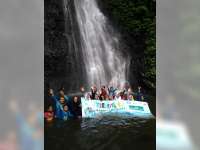 Menjajal Alam Liar Air Terjun Srambang di Lereng Gunung Lawu