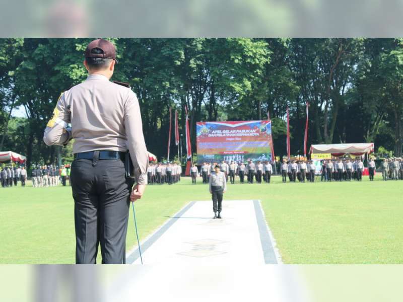 Polres Bojonegoro Laksanakan Apel Gelar Pasukan Ops Mantap Praja dan Simulasi Sispamkota