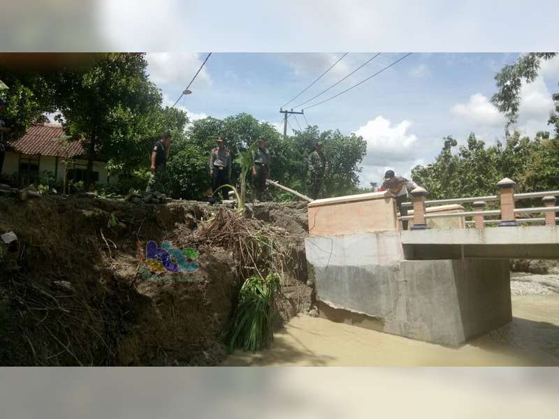 Kerugian Materiil Akibat Banjir Bandang di Gondang Capai Rp 400 Juta
