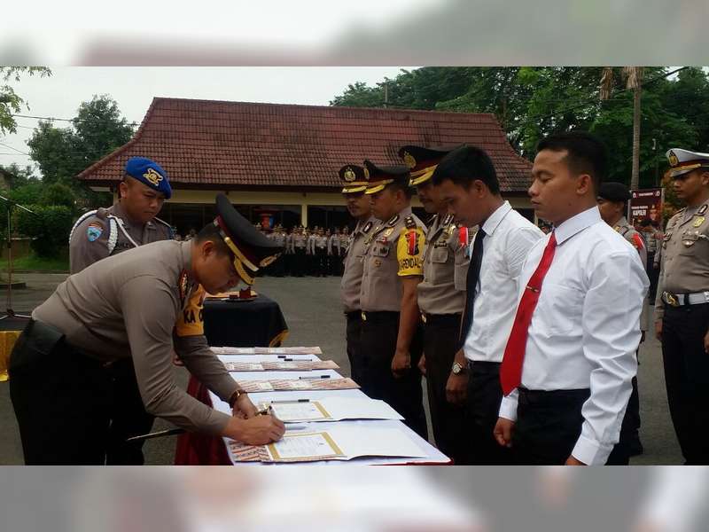 Polres Bojonegoro Gelar Penandatanganan Pakta Integritas Bebas KKN