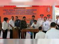 Menkumham Yasonna Laoly Resmikan UKK Imigrasi di Bojonegoro