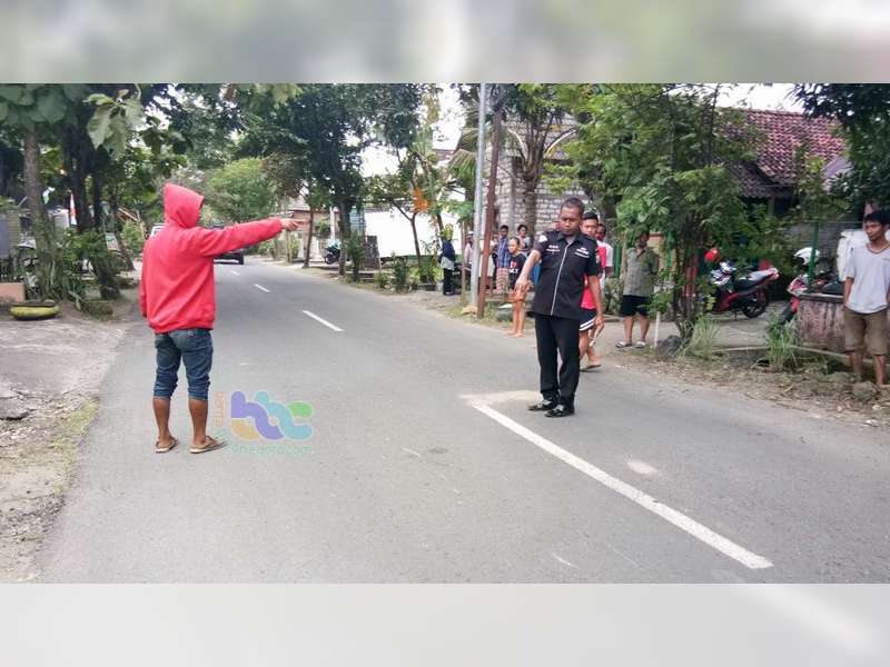 Motor Seruduk Pikap, Pengendara Motor Masuk Rumah Sakit