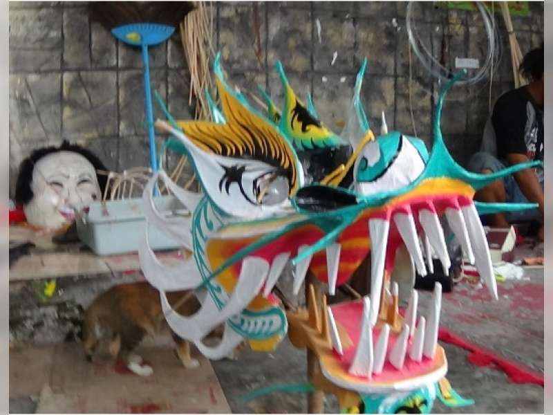 Jelang Imlek, Perajin Barongsai di Bojonegoro Ini Kebanjiran Order