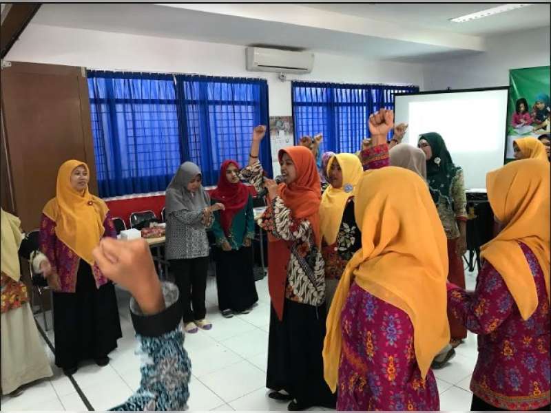 150 Guru Ikuti Program Semai Benih Bareng EMCL dan IHF