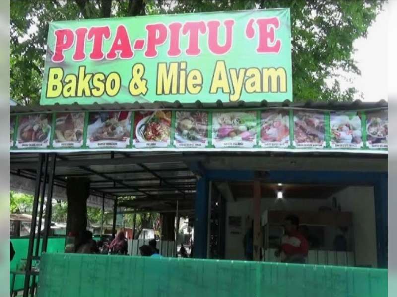 Di Warung Ini Buah Durian Bisa Semangkuk dengan Bakso