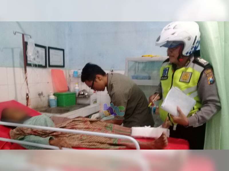 Hendak Menyeberang Seorang Nenek Pejalan Kaki di Ngraho Ditabrak Motor