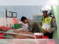 Hendak Menyeberang Seorang Nenek Pejalan Kaki di Ngraho Ditabrak Motor