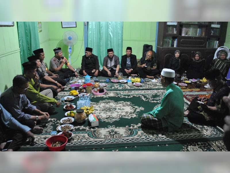 Kapolres Bojonegoro Hadiri Silaturrahmi dengan Forum Kerukunan Umat Beragama