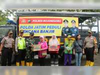 Polres Lamongan, Tuban dan Gresik Kirim Bantuan Untuk Korban Banjir Bojonegoro