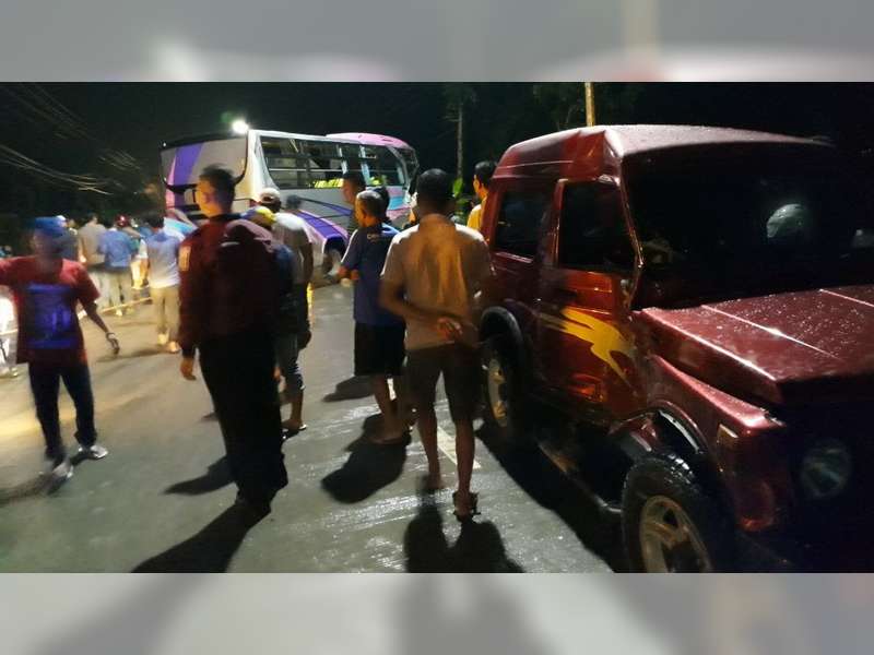 Bus Madjoe Tabrakan di Kalitidu, Seorang Penumpang Masuk RS