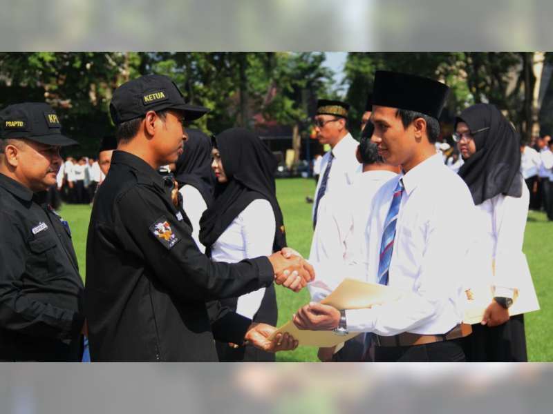 KPU Bojonegoro Lantik Anggota PPK dan PPS