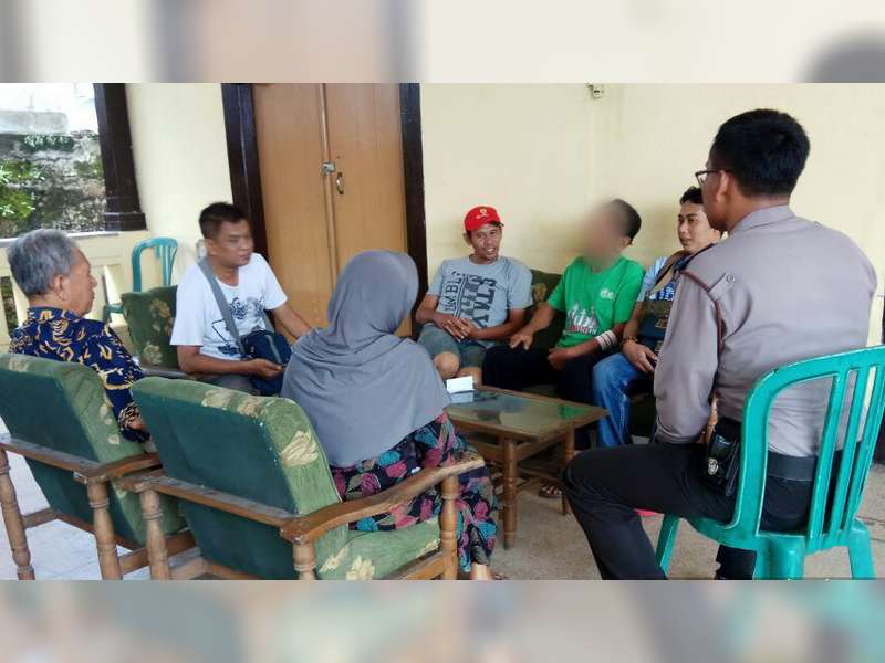 Karena Cemburu, Seorang Istri Nekat Gigit Lengan Suami