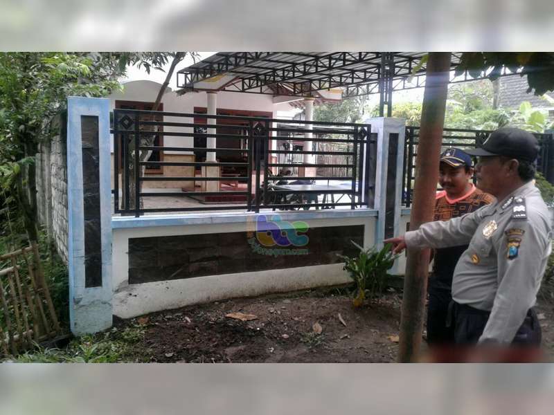 Diduga Epilepsi Kambuh, Seorang Pemotor di Kanor Tabrak Pohon di Pinggir Jalan