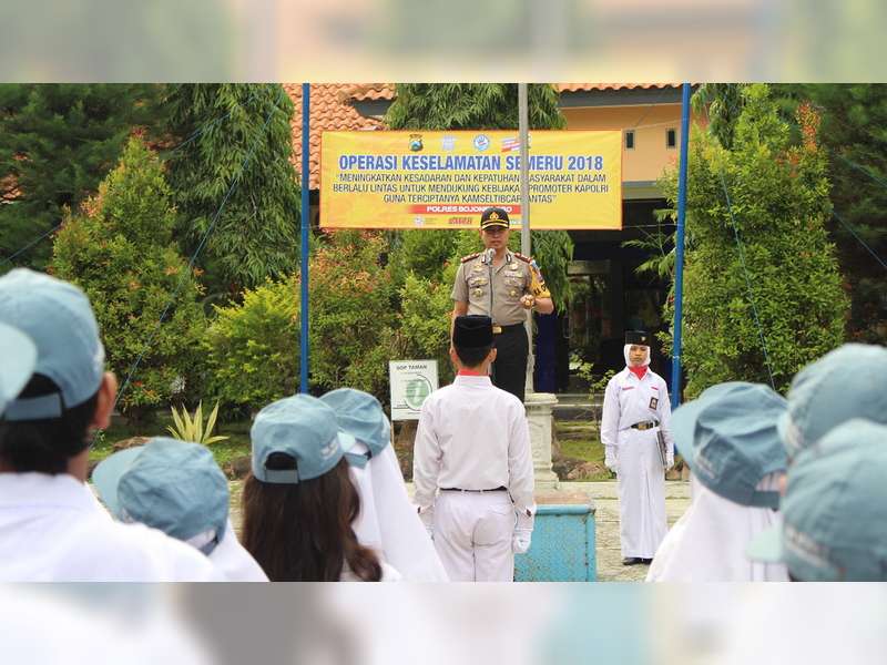 Kapolres Bojonegoro Sosialisasi Keselamatan Berlalu-Lintas di Sekolah