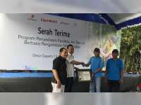 EMCL Serah-Terimakan Bantuan Fasilitas Air Bersih Pada Warga Desa Gayam