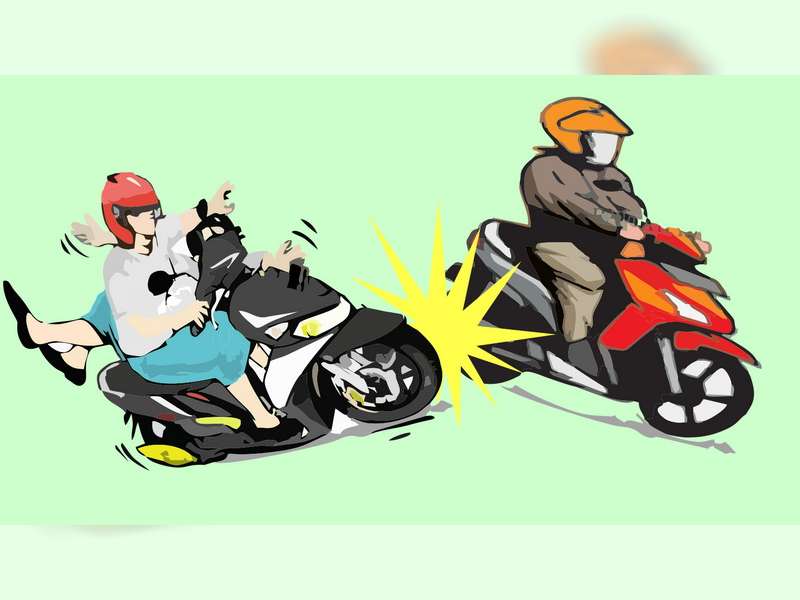 Mendadak Putar Balik, Beat Ditubruk Beat, Dua Orang Luka-Luka