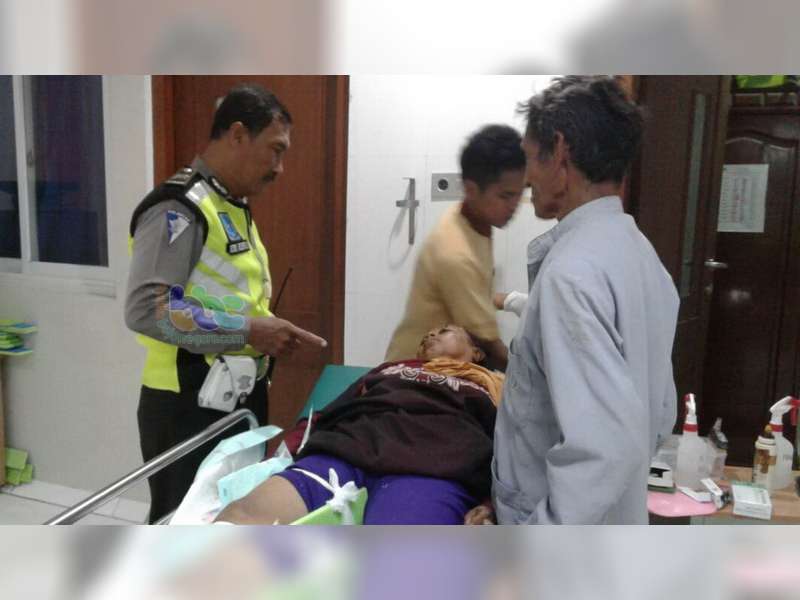 Vixion Tabrak Pejalan Kaki di Sumberrejo, 2 Orang Luka-Luka