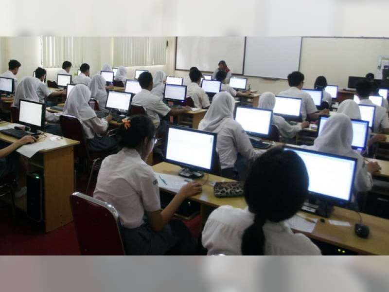 Kekurangan Ruang dan Komputer, UNBK SMK Dibagi 3 Sesi