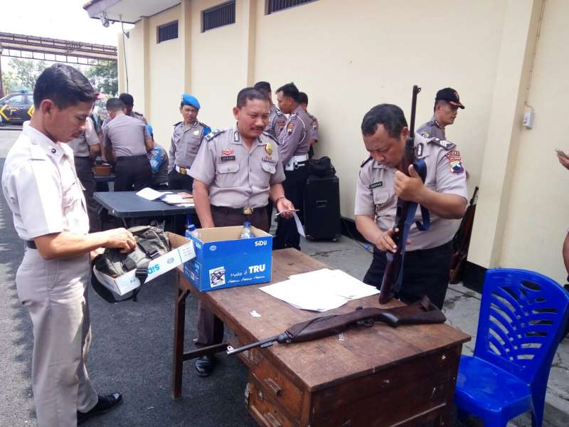 Polres Blora Secara Berkala Lakukan Pemeriksaan Senpi