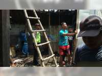 Diduga Lupa Matikan Kompor Gas, Rumah Warga Sumberrejo Terbakar