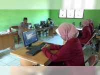 Ribuan Siswa SMA Sederajat Ikuti UNBK