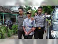 Gelap Mata Akibat Pembagian Warisan, Warga Kedungadem Aniaya Sepupunya Menggunakan Pedang