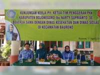 Kunker Plt Ketua TP PKK Kabupaten Bojonegoro Sapa Balita, Lansia dan ODGJ