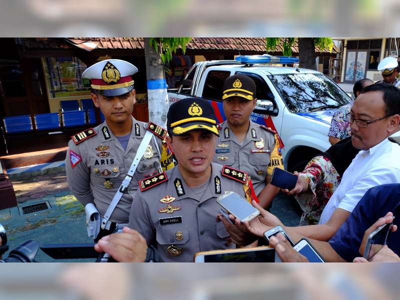 Kapolres Bojonegoro Perintahkan Polsek Jajaran Aktif Atur Pengalihan Arus Lalu-Lintas