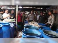 Polisi Amankan Seorang Produsen Arak Berikut Ratus Liter Arak Siap Edar