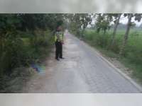 Terperosok Lubang Jalan, Pembonceng Motor di Kasiman Luka Berat