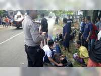 Tabrakan Motor di Dander Bojonegoro, Seorang Pengendara Patah Kaki