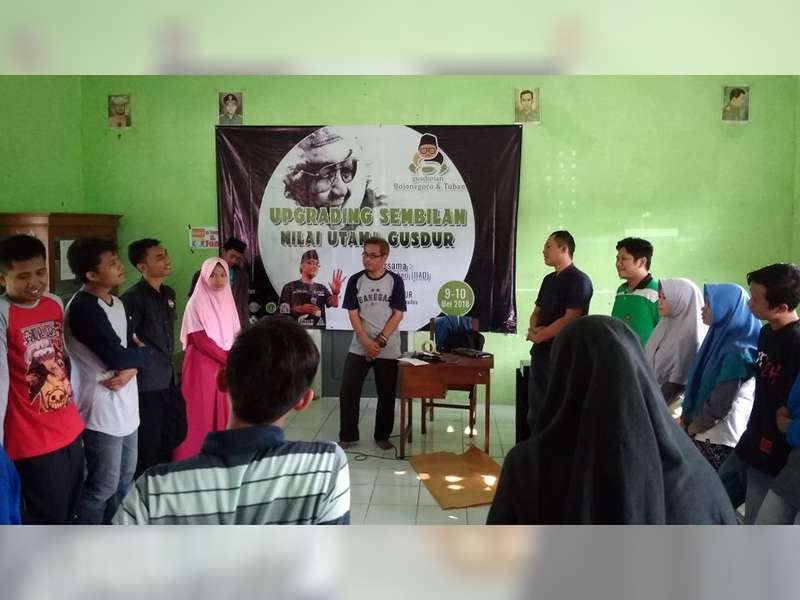 Komunitas Gusdurian Kunjungi Gereja Pantekosta di Rengel Tuban