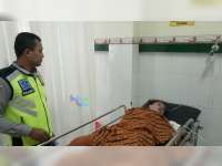 Hendak Parkir, Truk Ditabrak Motor di Bojonegoro, Pembonceng Motor Gegar Otak