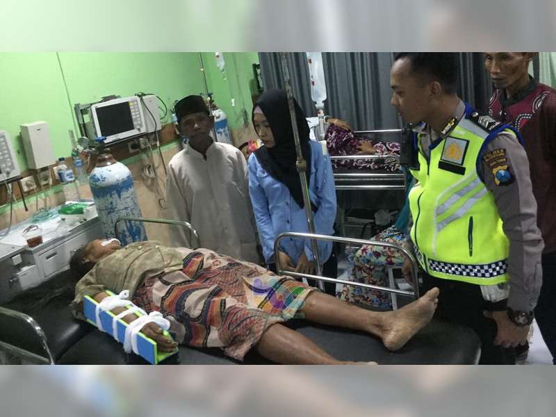 Motor Tabrak Pejalan Kaki  di Kanor Bojonegoro, Pejalan Kaki Alami Patah Tulang