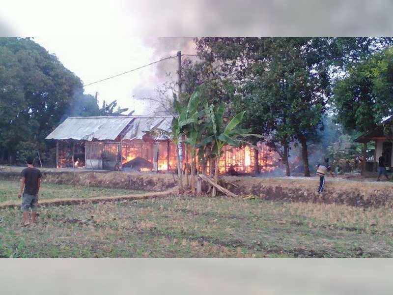 Kebakaran Hanguskan Rumah Milik Warga Dander Bojonegoro, Kerugian Capai Rp 300 Juta