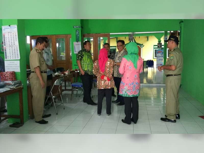 Hari Pertama Kerja Usai Libur Cuti Bersama Idulfitri, Wakil Bupati Blora Sidak PNS