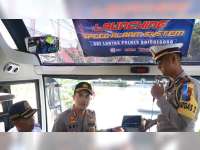 Sat Lantas Polres Bojonegoro Pasang Speed Alarm System pada Armada Bus AKDP