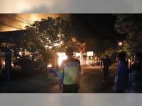 Kebakaran Pabrik Mebel di Kasiman, Satu Unit Mobil Turut Terbakar, Kerugian Capai 500 Juta