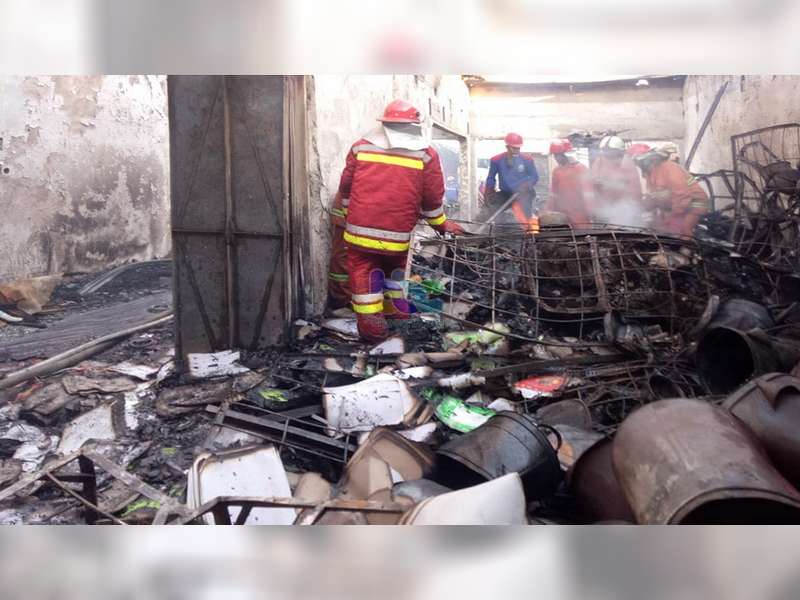 Kerugian Akibat Kebakaran Pasar Plaza Cepu Blora Diperkirakan Capai Miliaran Rupiah