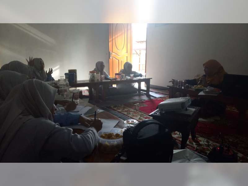 Bimbel Gugusan Bintang YKIB Gelar Pelatihan Guru Membedah Kurikulum 2013