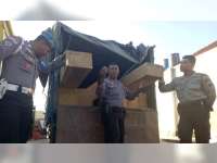 Sat Reskrim Polres Blora Amankan Dua Sopir Truk Angkut Kayu Jati Ilegal