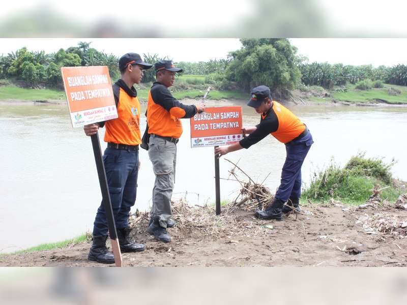 Meski Diambang Batas Mutu, Air Bengawan Solo di Bojonegoro Layak Dikonsumsi