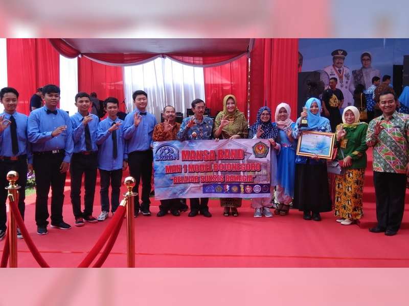 Bojonegoro Raih Sejumlah Penghargaan Dalam Peringatan Hari Keluarga