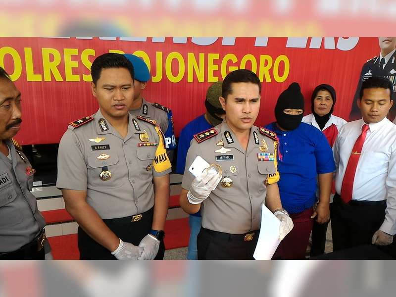 Polres Bojonegoro Ungkap 2 Kasus Pencurian, 3 Orang Pelaku Diamankan