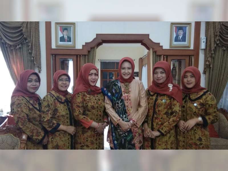 Tim Penggerak PKK Kota Blitar Study Bersama di Bojonegoro